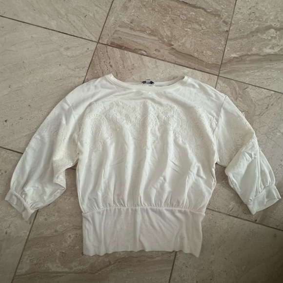 Express Tops - Express White Boxy 3/4 Sleeve top size large lace